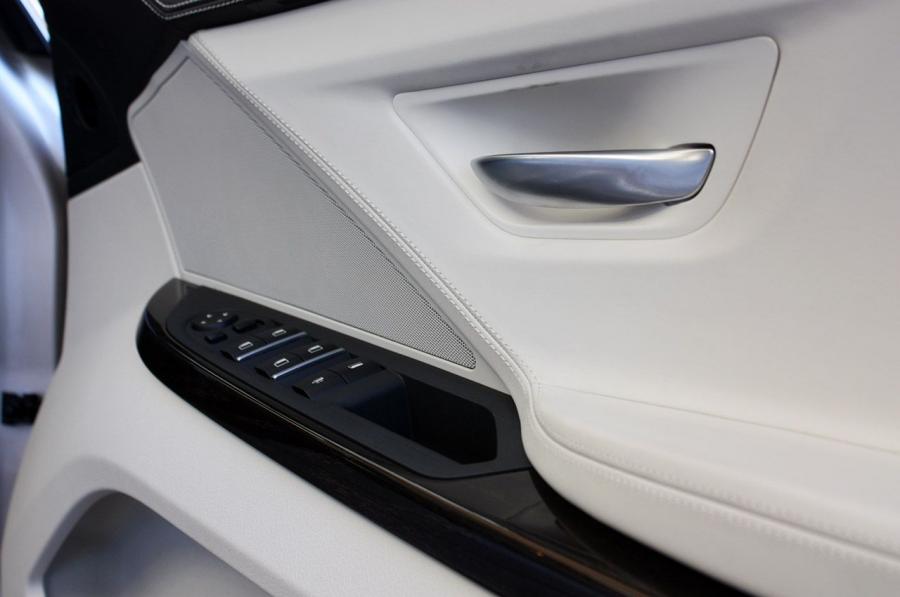  BMW 6-Series Convertible 2012 года  (фото 9 из 52)